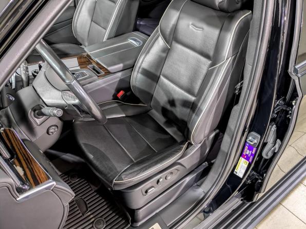 Cadillac Escalade V с пробегом 2022 года, цена 11 500 000 рублей, 56382 км, внедорожник, Автокод Объявления