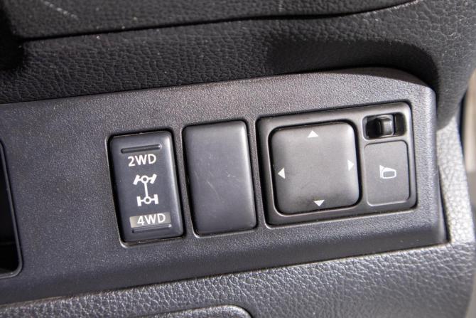 Nissan Note I с пробегом 2005 года, цена 349 000 рублей, 318000 км, хэтчбек, Автокод Объявления