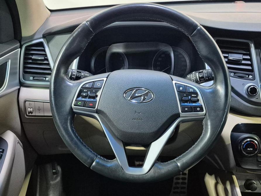Hyundai Tucson III Воронеж  - изображение 11