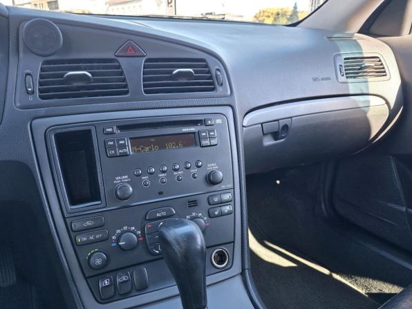 Volvo XC70 I Рестайлинг с пробегом 2007 года, цена 759 000 рублей, 309198 км, универсал, Автокод Объявления