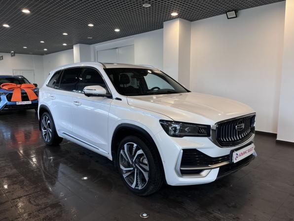 Geely Monjaro I с пробегом 2024 года, цена 3 410 000 рублей, 40723 км, внедорожник, Автокод Объявления