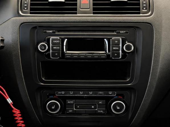Volkswagen Jetta VI с пробегом 2012 года, цена 1 227 000 рублей, 148137 км, седан, Автокод Объявления