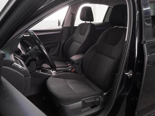 Skoda Octavia III (A7) с пробегом 2017 года, цена 1 864 000 рублей, 170008 км, лифтбек, Автокод Объявления