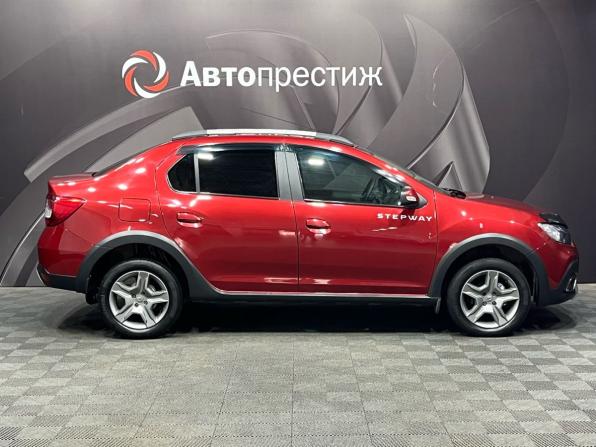 Renault Logan II Рестайлинг с пробегом 2020 года, цена 1 080 000 рублей, 78604 км, седан, Автокод Объявления