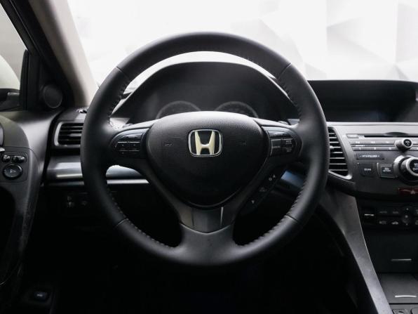 Honda Accord VIII Рестайлинг с пробегом 2012 года, цена 1 295 000 рублей, 234277 км, седан, Автокод Объявления