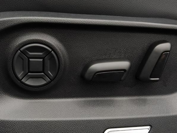 Volkswagen Touareg III с пробегом 2018 года, цена 4 550 000 рублей, 103500 км, внедорожник, Автокод Объявления