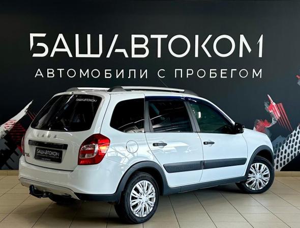 Lada (ВАЗ) Granta I Рестайлинг с пробегом 2022 года, цена 760 000 рублей, 99103 км, универсал, Автокод Объявления