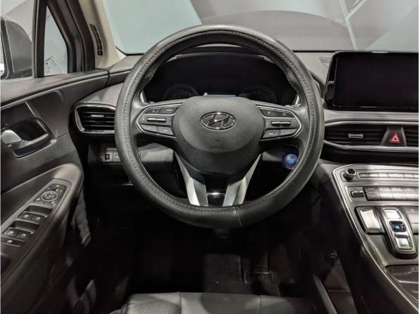 Hyundai Santa Fe IV Рестайлинг с пробегом 2022 года, цена 3 879 900 рублей, 42005 км, внедорожник, Автокод Объявления