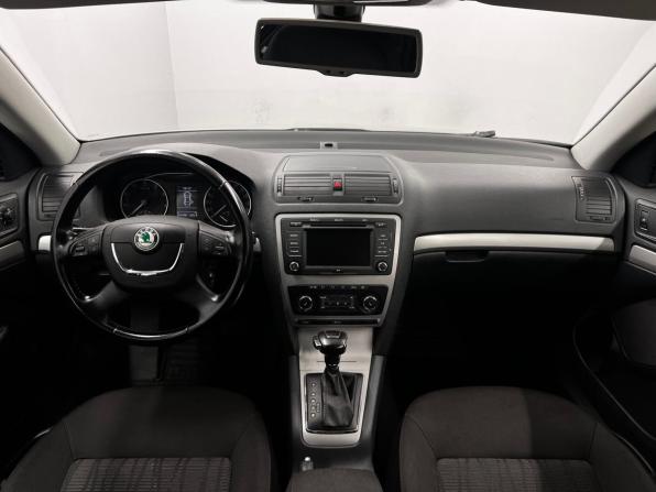 Skoda Octavia II (A5) Рестайлинг с пробегом 2012 года, цена 838 000 рублей, 161418 км, лифтбек, Автокод Объявления
