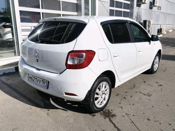 Renault Sandero II с пробегом 2016 года, цена 884 700 рублей, 129957 км, хэтчбек, Автокод Объявления