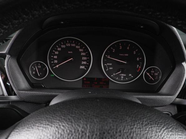 BMW 3 серии VI (F3x) Рестайлинг с пробегом 2018 года, цена 1 947 000 рублей, 126687 км, седан, Автокод Объявления