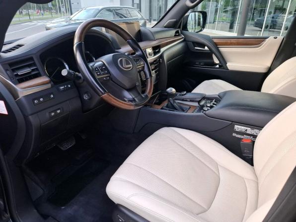 Lexus LX III Рестайлинг 2 с пробегом 2018 года, цена 6 950 000 рублей, 143385 км, внедорожник, Автокод Объявления