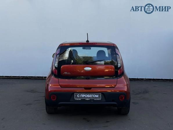 Kia Soul II Рестайлинг с пробегом 2018 года, цена 1 445 000 рублей, 160531 км, хэтчбек, Автокод Объявления