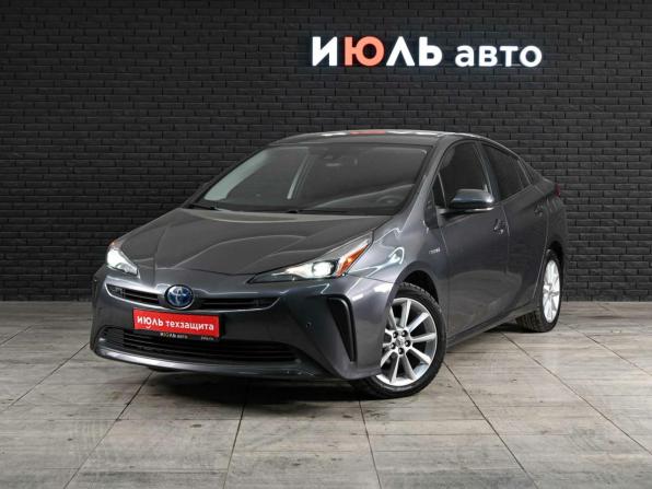 Toyota Prius IV (XW50) с пробегом 2021 года, цена 2 550 000 рублей, 41207 км, лифтбек, Автокод Объявления