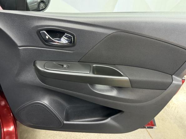 Renault Kaptur I с пробегом 2019 года, цена 1 250 000 рублей, 157844 км, внедорожник, Автокод Объявления