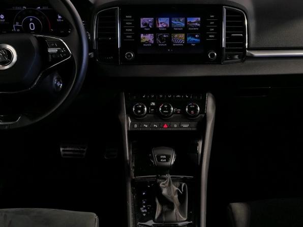 Skoda Karoq I с пробегом 2021 года, цена 2 769 000 рублей, 57023 км, внедорожник, Автокод Объявления