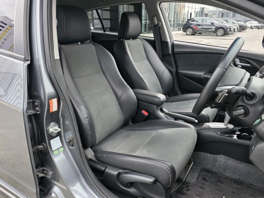 Honda Insight II Рестайлинг Новосибирск  - изображение 13