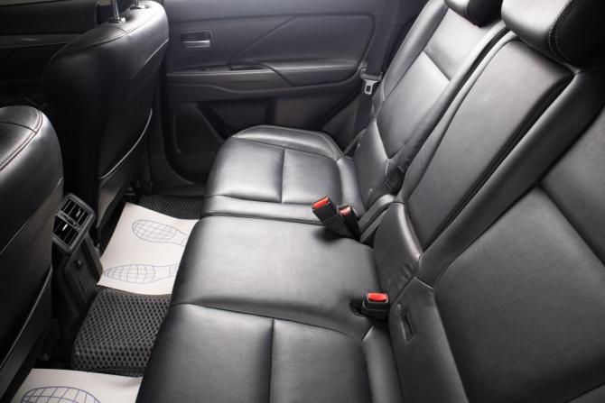 Mitsubishi Outlander III Рестайлинг 3 с пробегом 2019 года, цена 2 389 000 рублей, 95733 км, внедорожник, Автокод Объявления