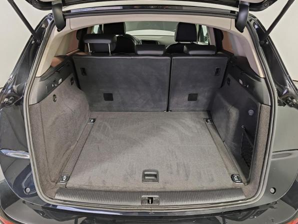 Audi Q5 I (8R) с пробегом 2010 года, цена 1 335 000 рублей, 156968 км, внедорожник, Автокод Объявления