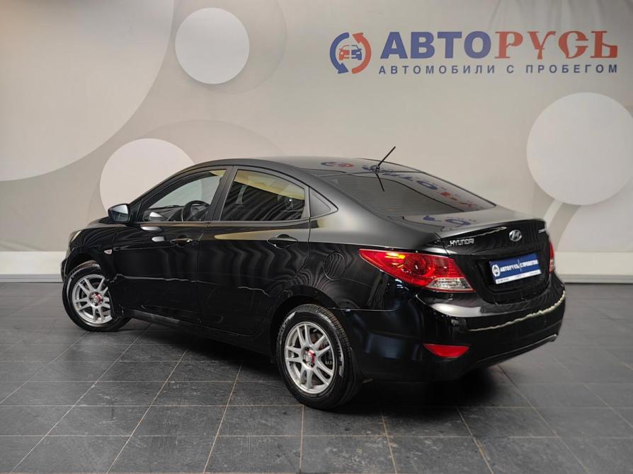Hyundai Solaris I Москва  - изображение 2