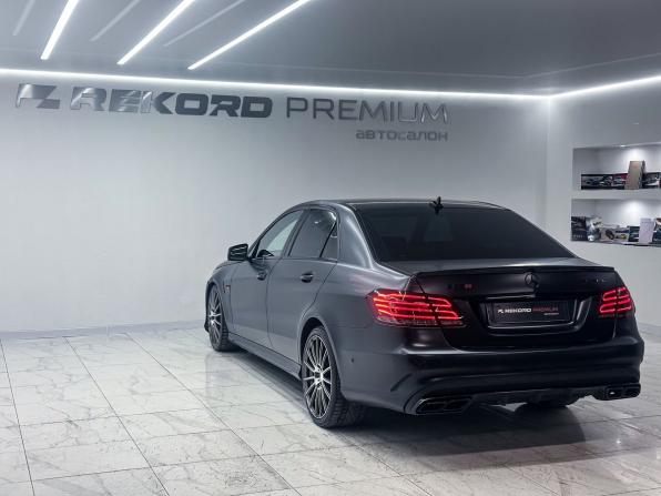 Mercedes-Benz E-Класс IV (W212 S212 C207) Рестайлинг с пробегом 2013 года, цена 1 700 000 рублей, 269567 км, седан, Автокод Объявления