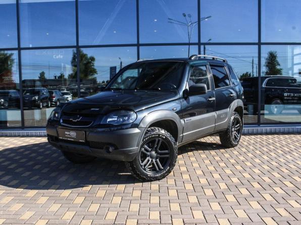 Chevrolet Niva I Рестайлинг с пробегом 2014 года, цена 646 700 рублей, 108000 км, внедорожник, Автокод Объявления