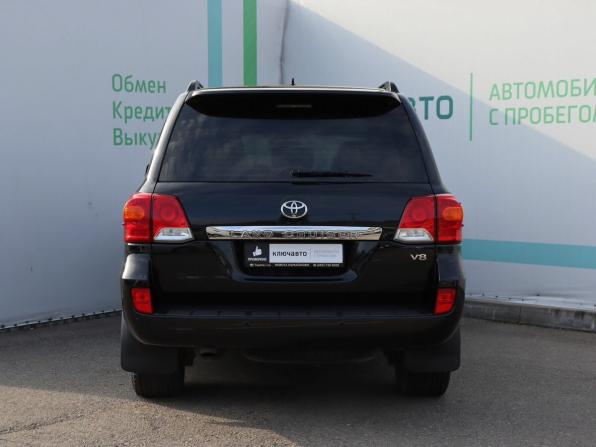 Toyota Land Cruiser 200 Series Рестайлинг 1 с пробегом 2015 года, цена 3 390 000 рублей, 171177 км, внедорожник, Автокод Объявления
