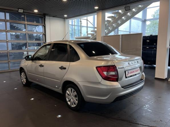 Lada (ВАЗ) Granta I Рестайлинг с пробегом 2019 года, цена 576 000 рублей, 132855 км, седан, Автокод Объявления