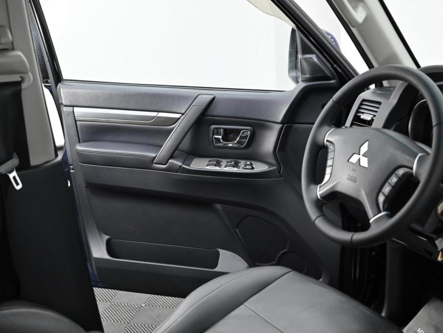Mitsubishi Pajero IV Москва  - изображение 13