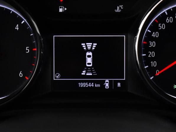 Opel Insignia II с пробегом 2018 года, цена 1 690 000 рублей, 199500 км, лифтбек, Автокод Объявления