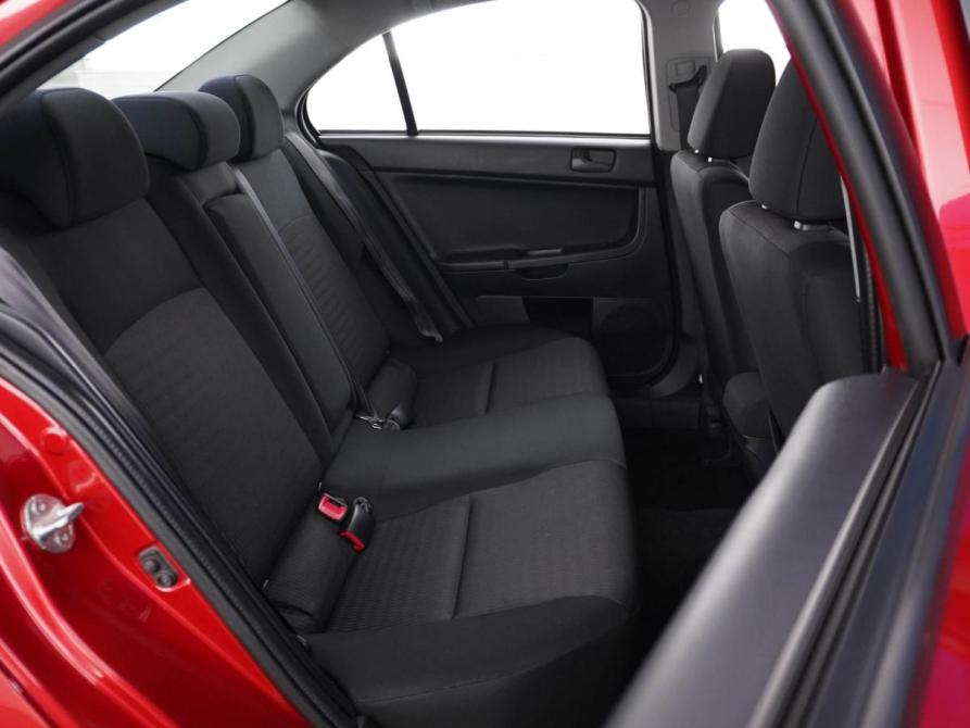 Mitsubishi Lancer X Рестайлинг Москва  - изображение 7