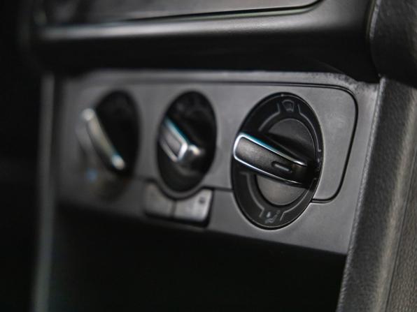 Volkswagen Polo V с пробегом 2011 года, цена 638 000 рублей, 178571 км, седан, Автокод Объявления