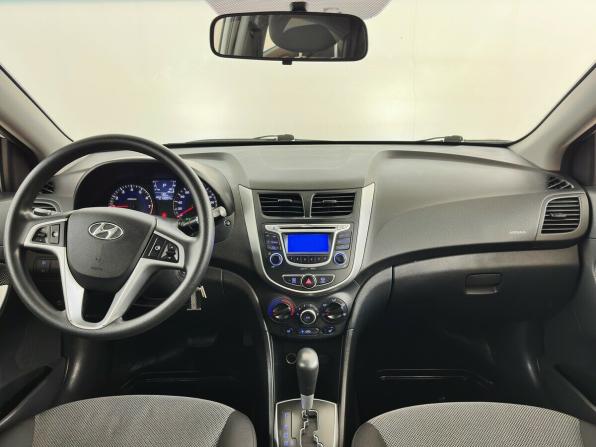 Hyundai Solaris I с пробегом 2013 года, цена 790 000 рублей, 213854 км, седан, Автокод Объявления