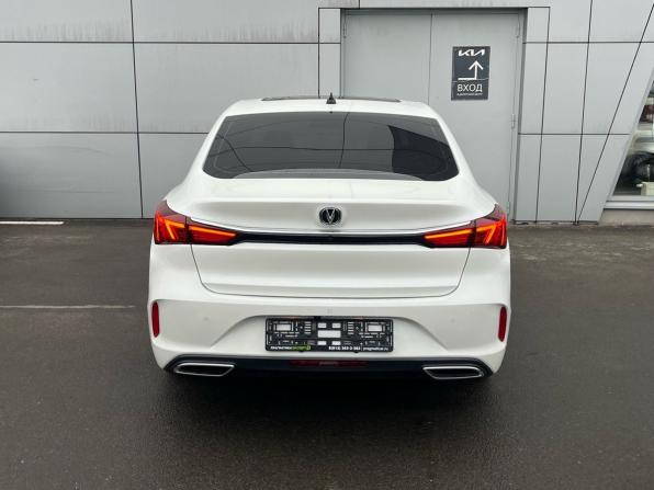 Changan Eado Plus с пробегом 2023 года, цена 1 148 000 рублей, 204000 км, седан, Автокод Объявления