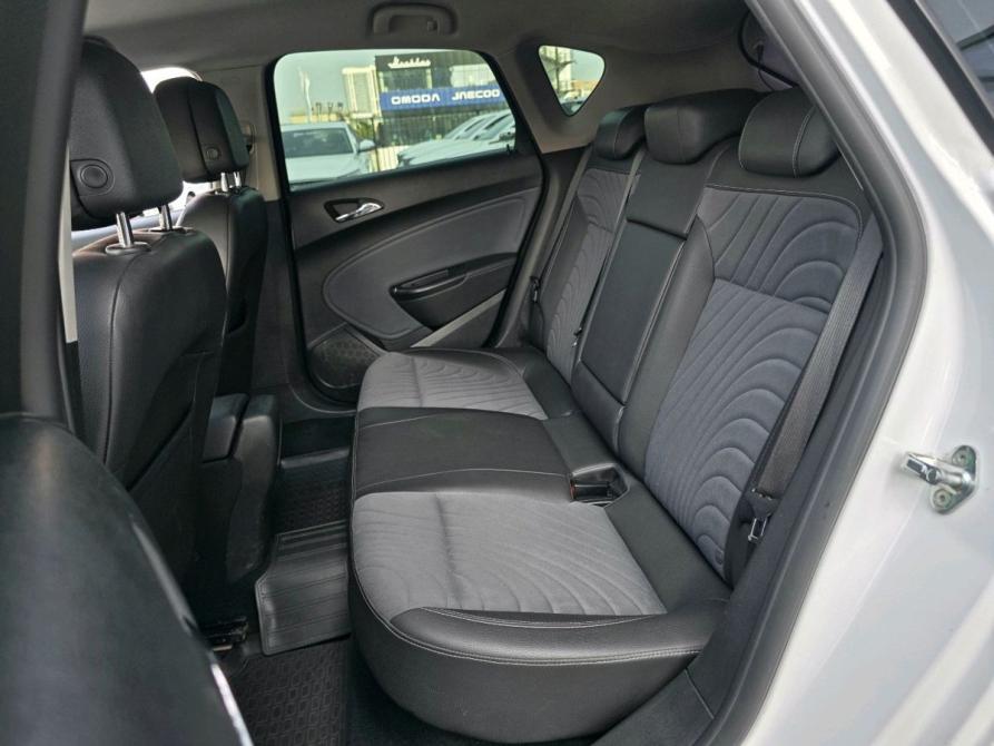 Opel Astra J Рестайлинг Новосибирск  - изображение 14