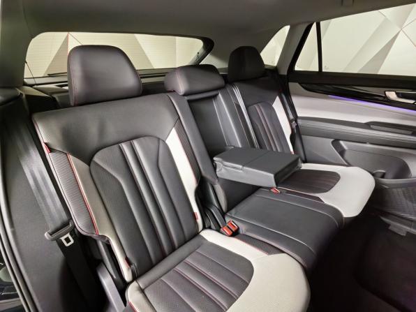Volkswagen Teramont I Рестайлинг с пробегом 2023 года, цена 4 741 000 рублей, 28984 км, внедорожник, Автокод Объявления