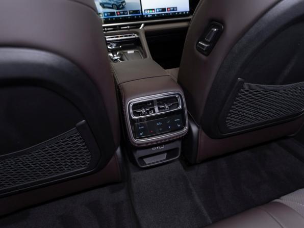 Geely Monjaro I Рестайлинг 2 с пробегом 2026 года, цена 4 250 000 рублей, 50 км, внедорожник, Автокод Объявления