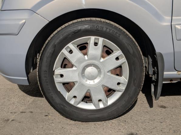 Ford Fusion I Рестайлинг с пробегом 2012 года, цена 800 000 рублей, 111925 км, хэтчбек, Автокод Объявления