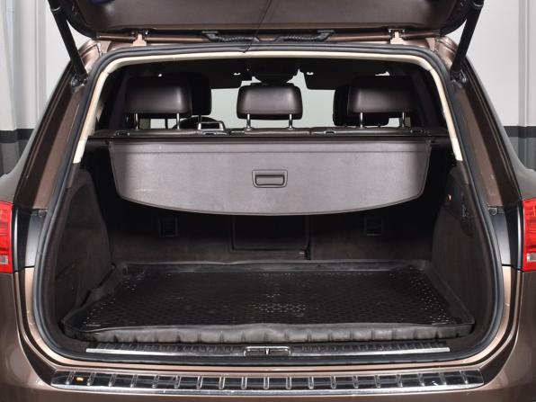 Volkswagen Touareg II с пробегом 2011 года, цена 1 979 995 рублей, 298439 км, внедорожник, Автокод Объявления