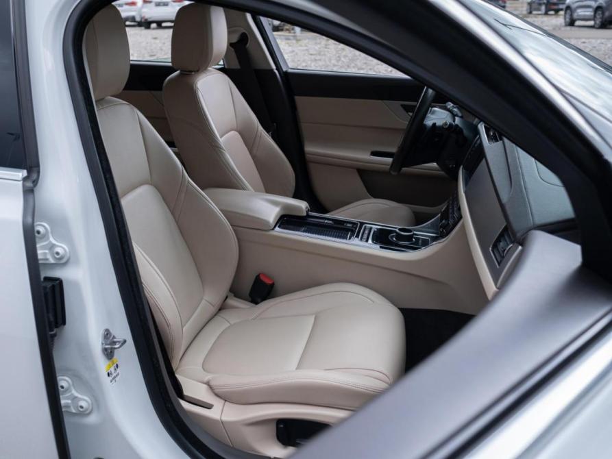 Jaguar XF II Сочи  - изображение 10