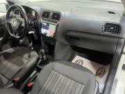 Volkswagen Polo V Рестайлинг Курск  - изображение 24