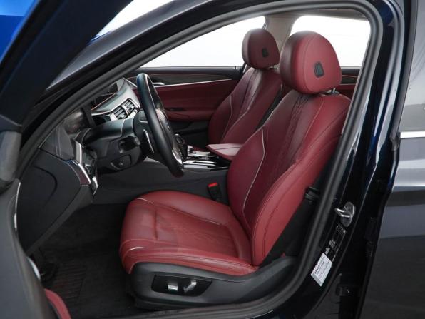 BMW 5 серии VII (G30/G31/G38) Рестайлинг с пробегом 2023 года, цена 4 449 977 рублей, 29650 км, седан, Автокод Объявления