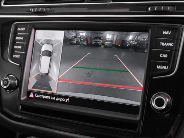 Volkswagen Tiguan II с пробегом 2016 года, цена 2 449 000 рублей, 60208 км, внедорожник, Автокод Объявления