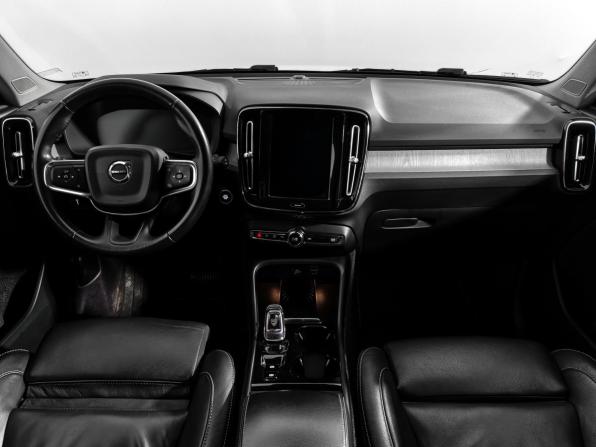 Volvo XC40 I с пробегом 2018 года, цена 2 650 000 рублей, 140931 км, внедорожник, Автокод Объявления