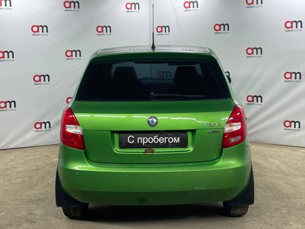Skoda Fabia II Рестайлинг с пробегом 2011 года, цена 639 000 рублей, 102000 км, хэтчбек, Автокод Объявления