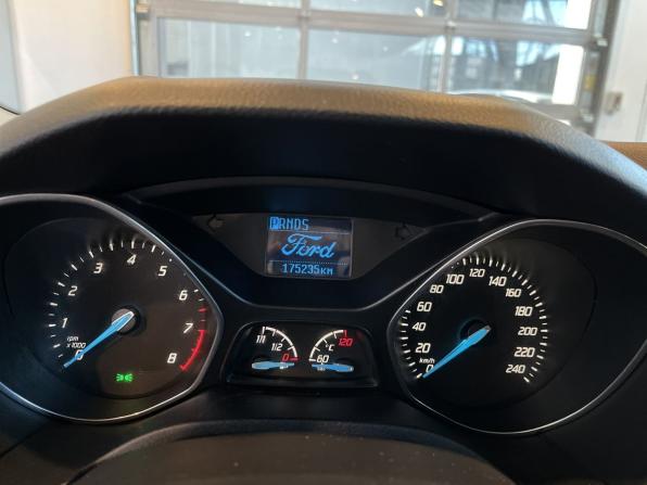 Ford Focus III с пробегом 2013 года, цена 635 000 рублей, 175232 км, седан, Автокод Объявления