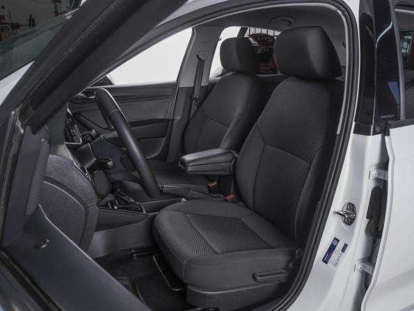 Volkswagen Polo VI с пробегом 2022 года, цена 1 680 000 рублей, 63185 км, лифтбек, Автокод Объявления