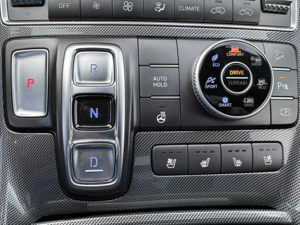 Hyundai Santa Fe IV Рестайлинг с пробегом 2021 года, цена 3 777 000 рублей, 50233 км, внедорожник, Автокод Объявления