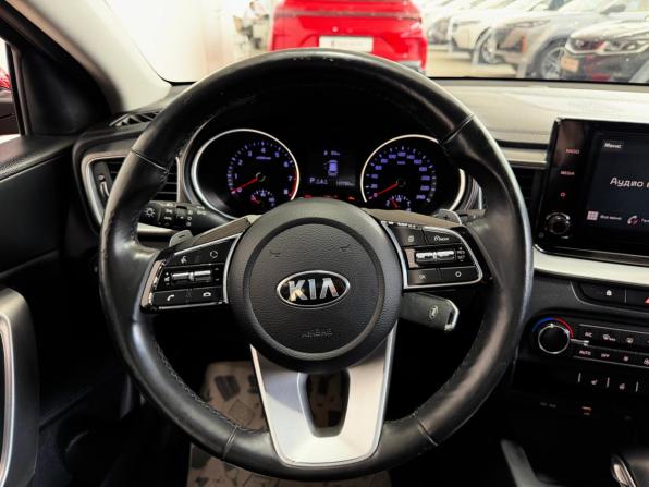Kia Ceed III с пробегом 2021 года, цена 1 950 000 рублей, 117728 км, хэтчбек, Автокод Объявления
