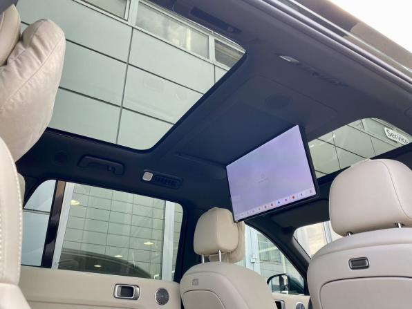 Li Auto (Lixiang) L9 I Рестайлинг с пробегом 2025 года, цена 9 000 000 рублей, 30 км, внедорожник, Автокод Объявления